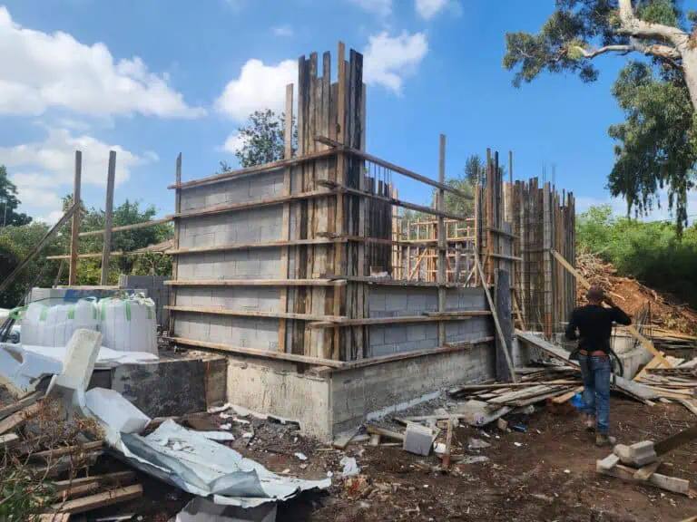 פיקוח בניה וניהול פרויקטים בשרון – יקי אדיר